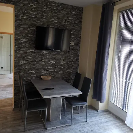 Apartment Fewo-perner Strandburg *